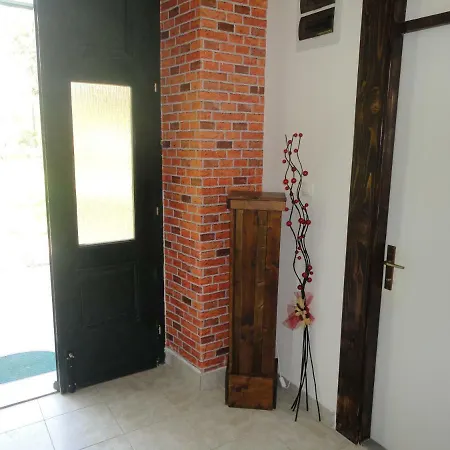 Two Bedroom Above The Sea Appartamento *
